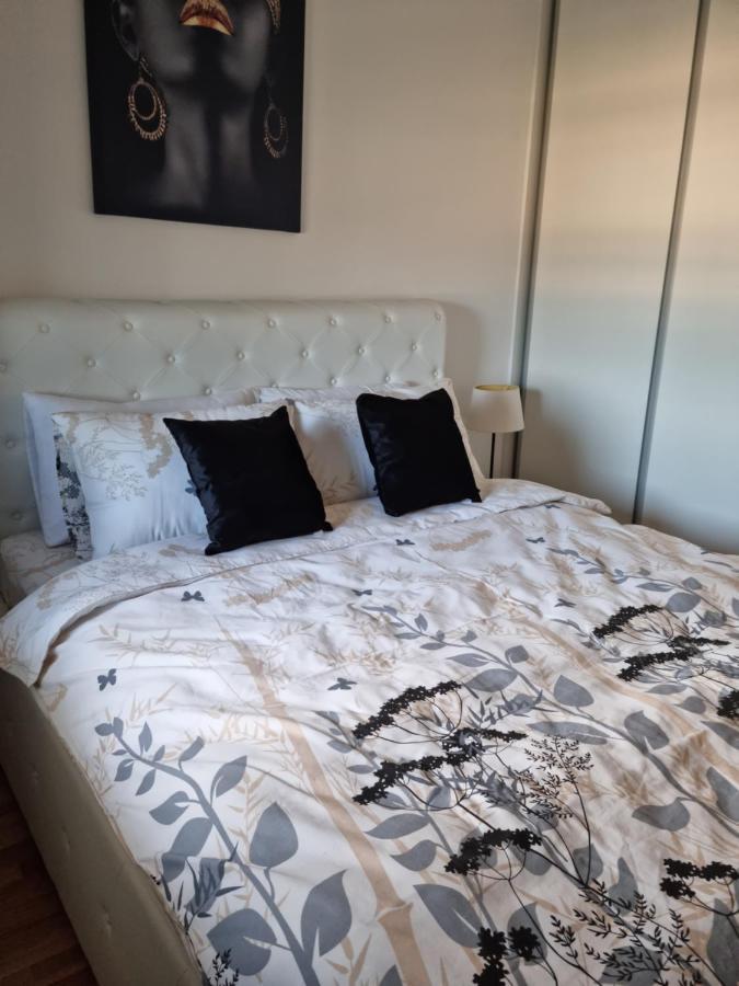 바냐루카 Apartman Anamarija 아파트 외부 사진