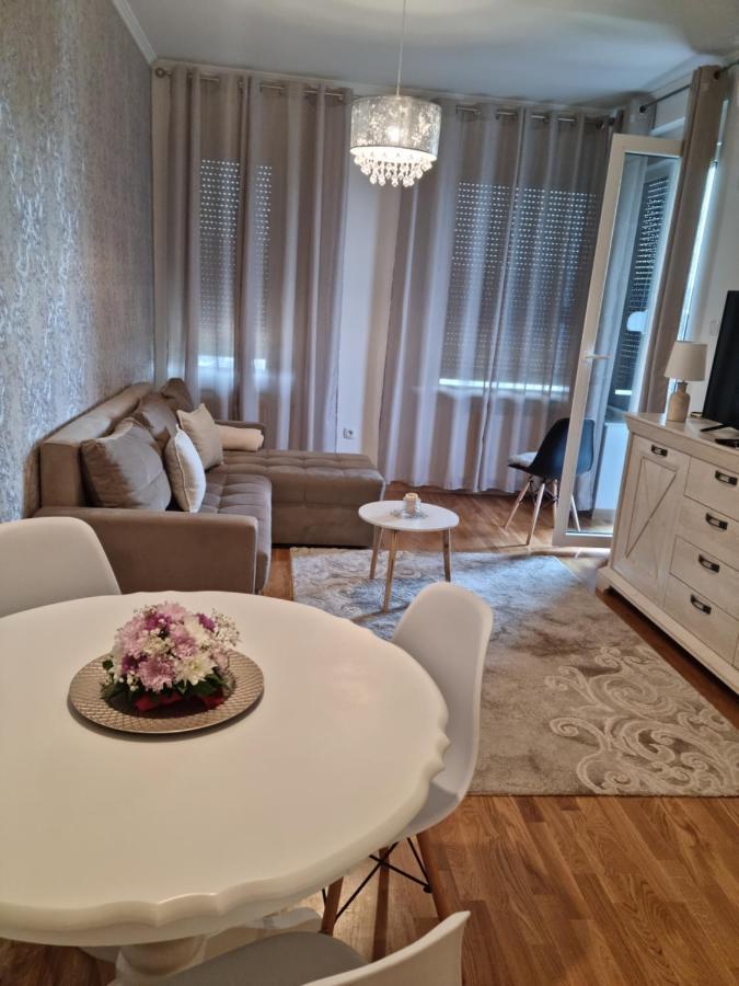 바냐루카 Apartman Anamarija 아파트 외부 사진